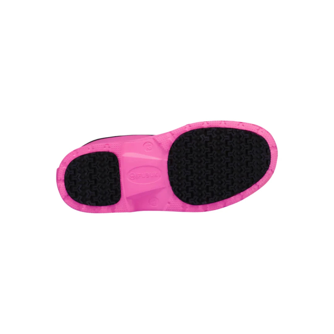 The outsole of these Fubuki boots are black and pink